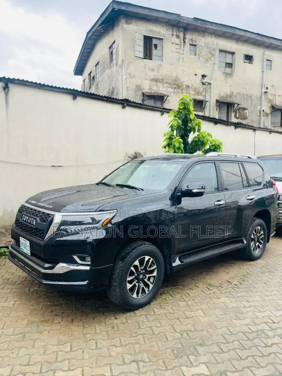 Toyota Landcruiser Prado for Rent