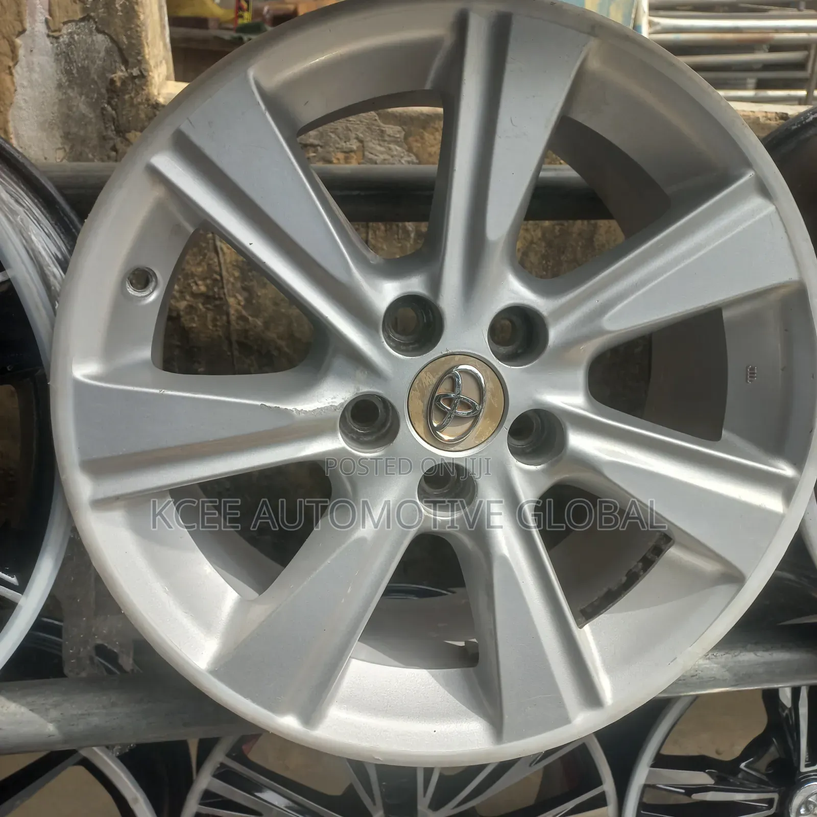 Toyota Highlander 17"Inches Rim
