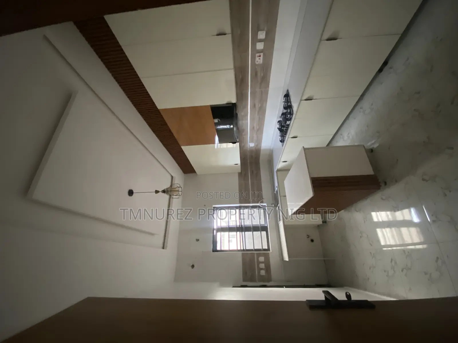 1bdrm Apartment in Harris Drive, Lekki for rent
