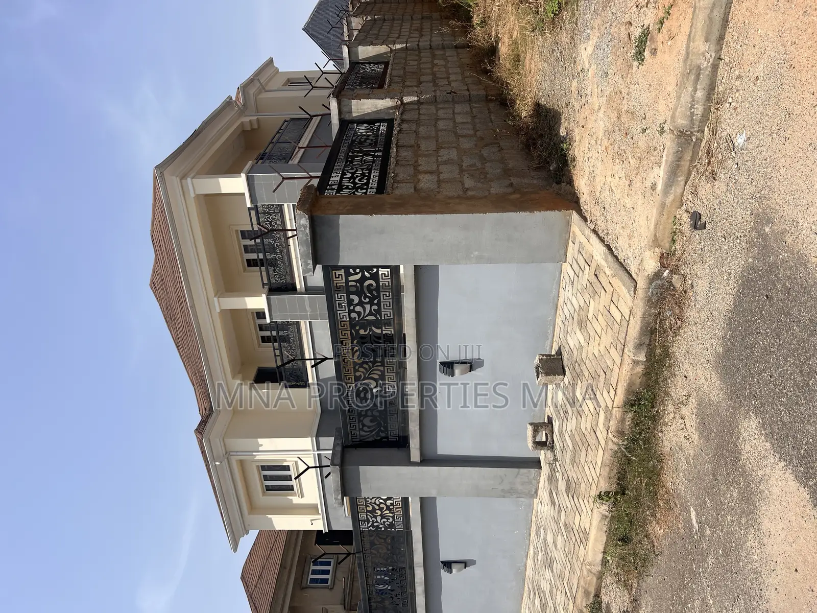 5bdrm Duplex in Kings Park Estate, Lugbe District for sale