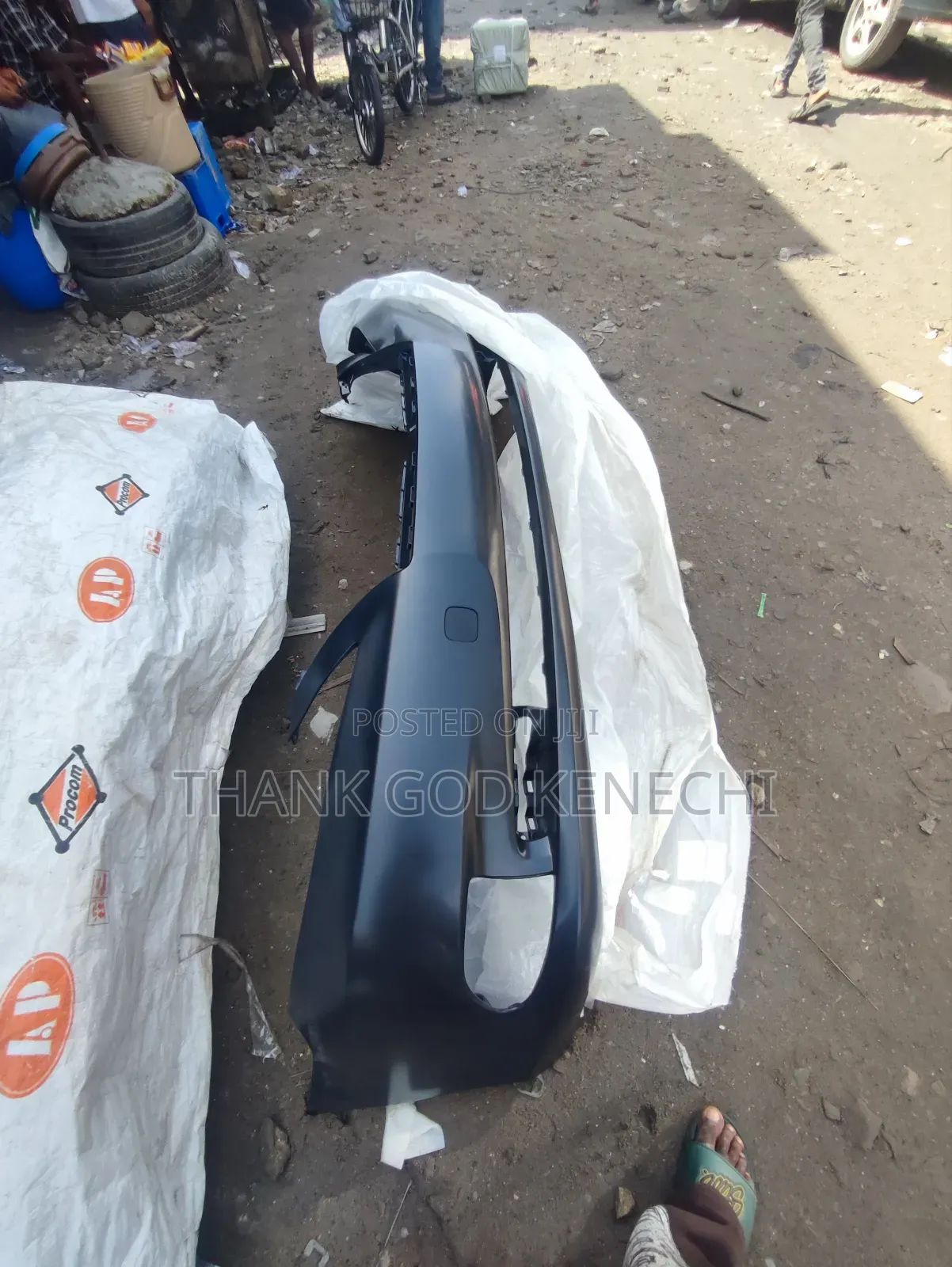 Made in Taiwan Front Bumper Es350 2010 Model