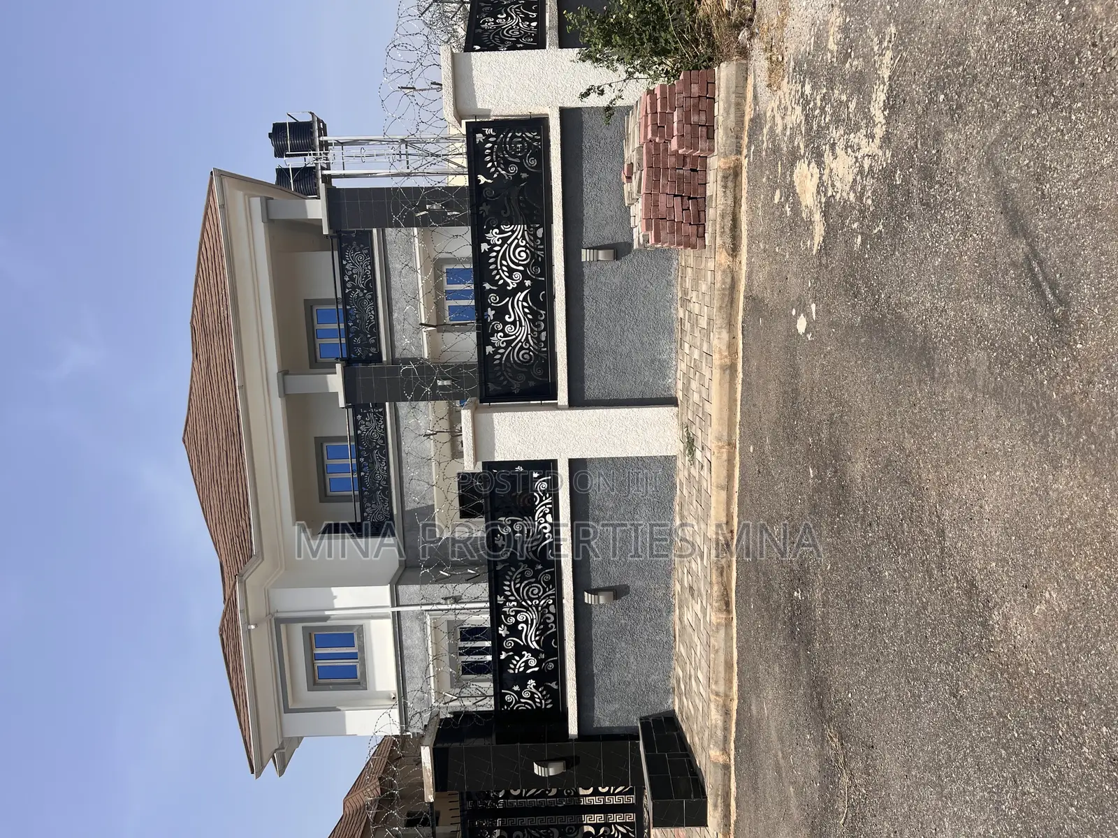 4bdrm Duplex in Kings Park Estate, Lugbe District for sale