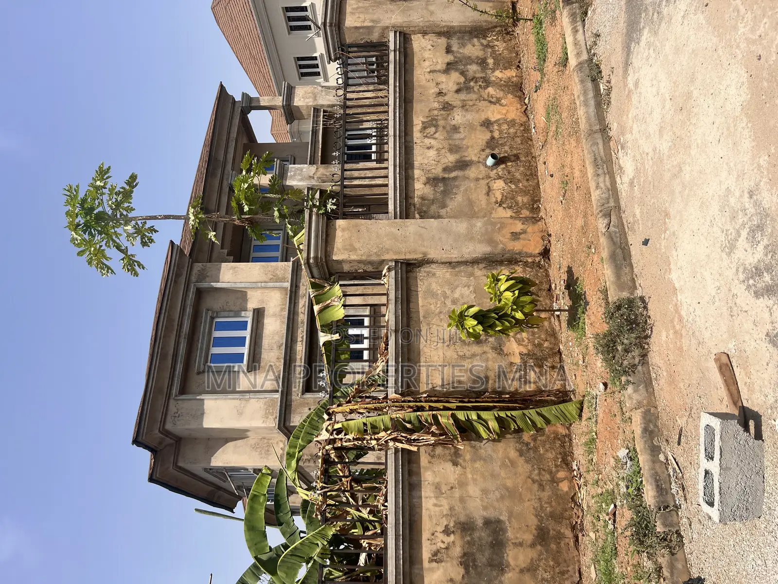 5bdrm Duplex in Kings Park Estate, Lugbe District for sale