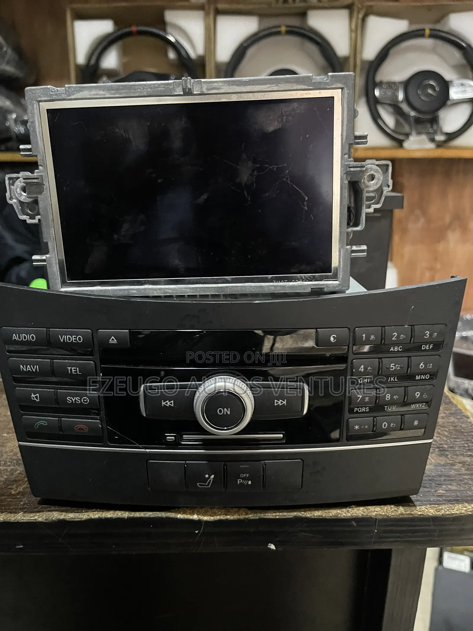 Mercedes Benz Screens and Radio W204/W212/Cla/Gle