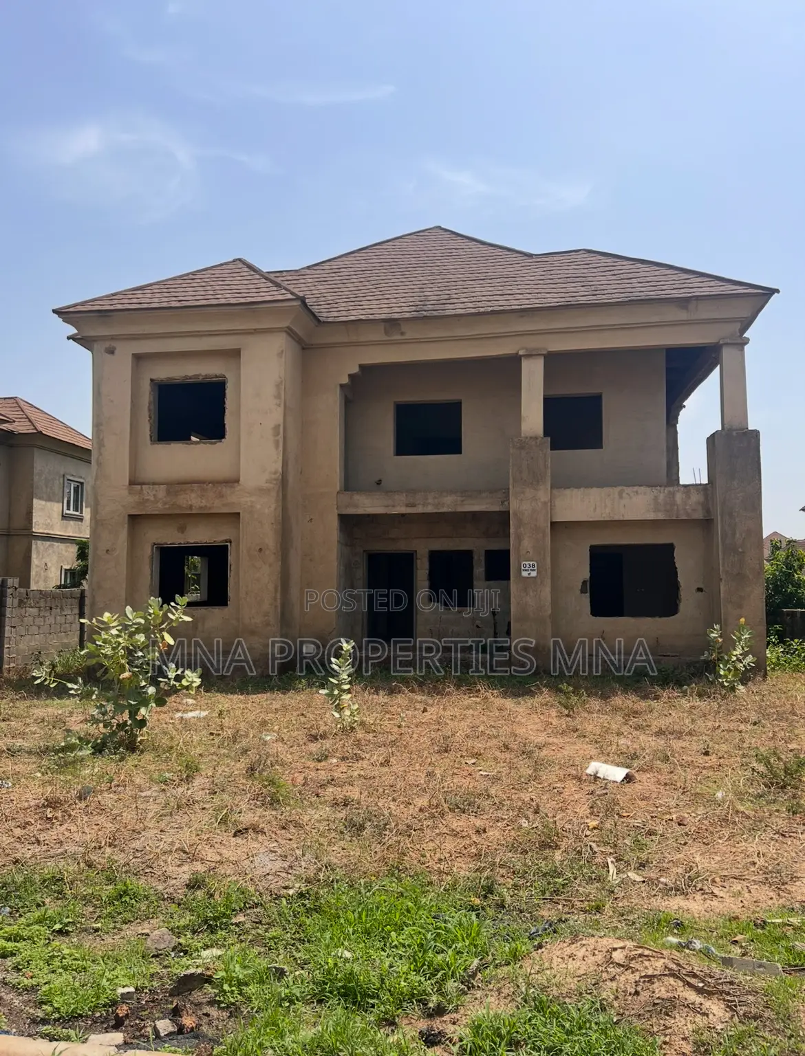 5bdrm Duplex in Kings Park Estate, Lugbe District for sale