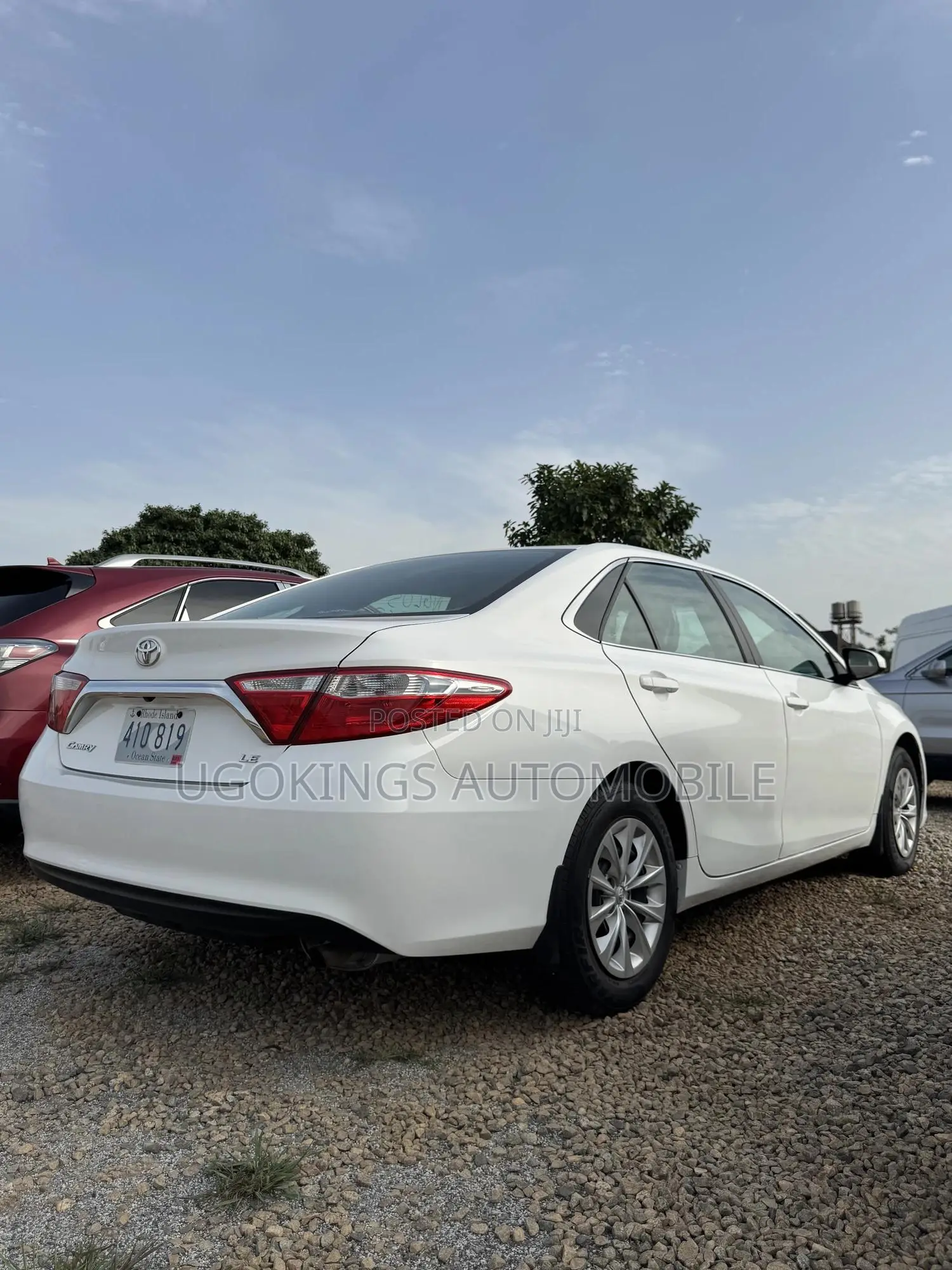 Toyota Camry LE 4dr Sedan (2.5L 4cyl 6A) 2016 White