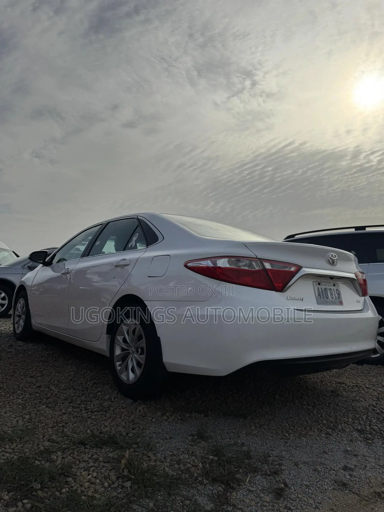 Toyota Camry LE 4dr Sedan (2.5L 4cyl 6A) 2016 White