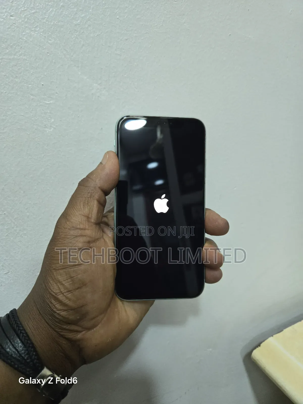 Apple iPhone 11 64 GB Purple