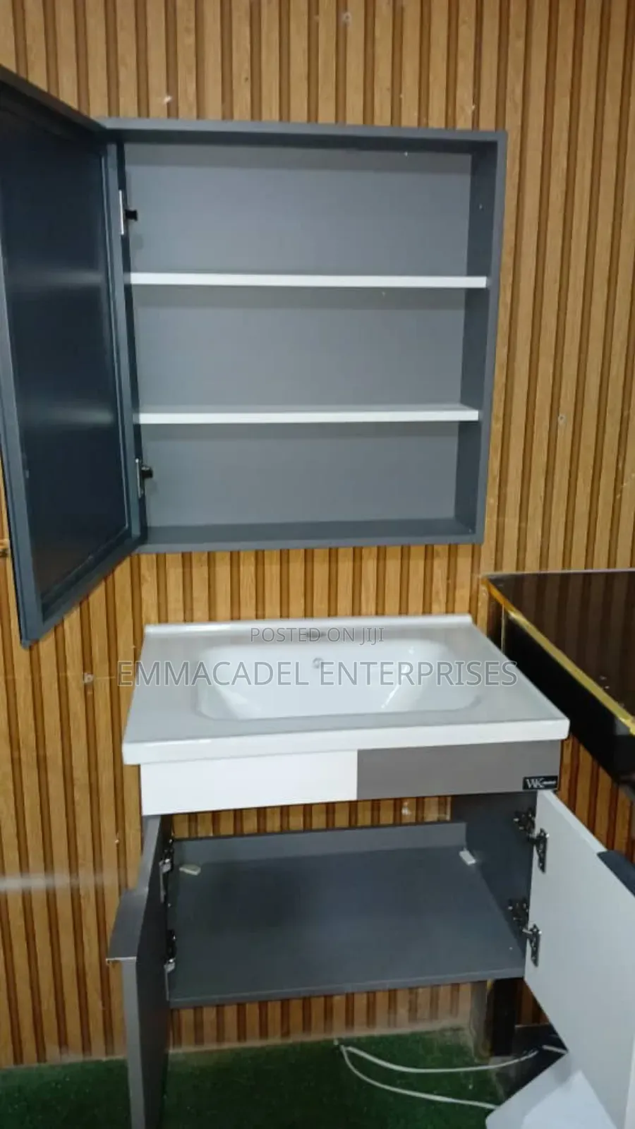 Suspended Cabinet Dinning Basin With Mirror