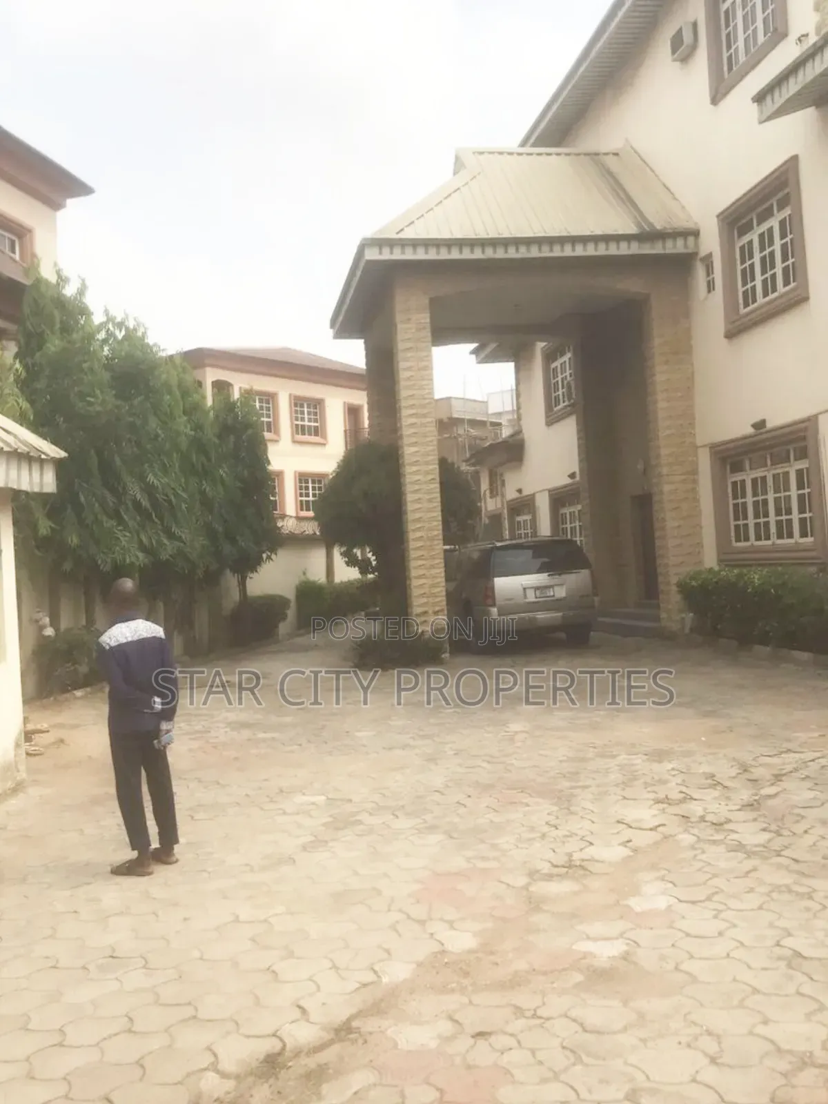 6bdrm Duplex in Ikeja Gra Lagos for sale