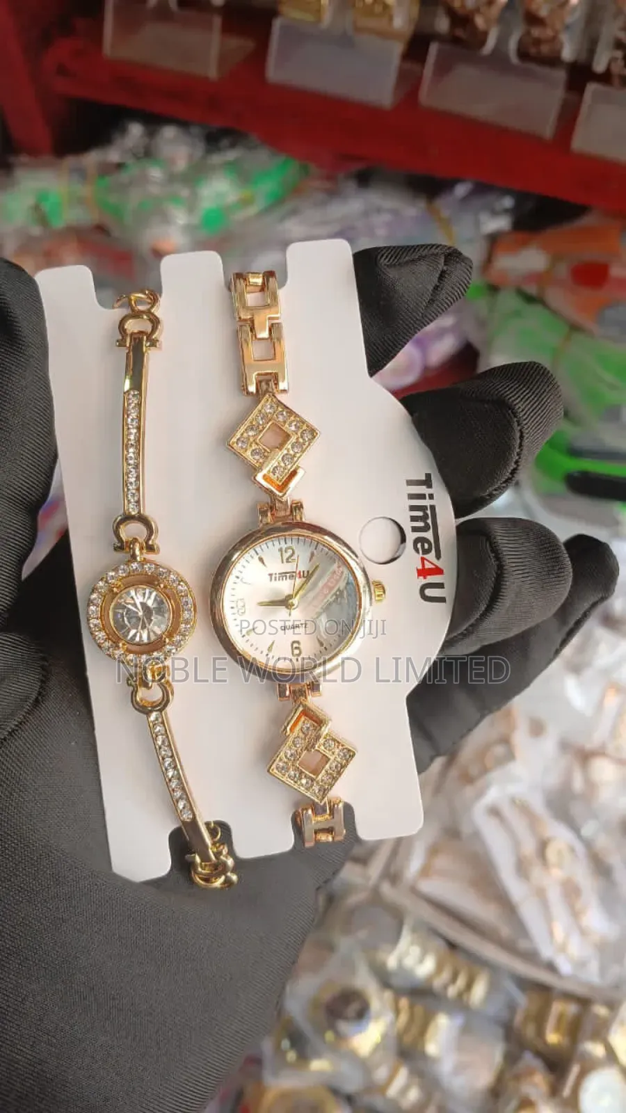 Female Gold Watch + Bracelet Rt 75b