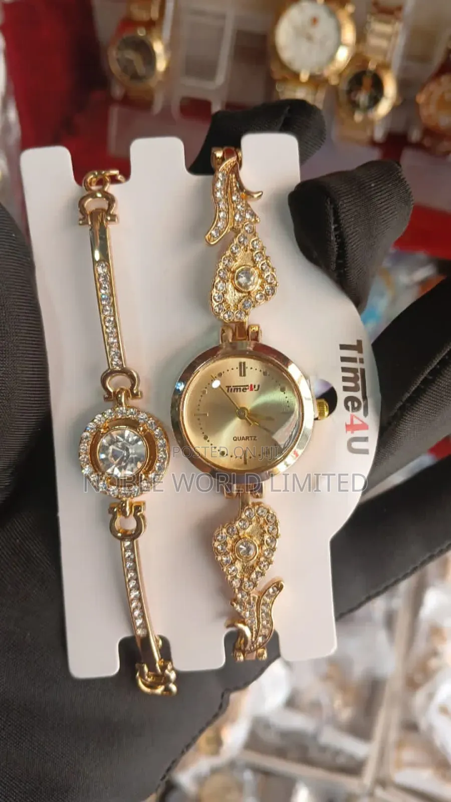 Female Gold Watch + Bracelet Rt 75b