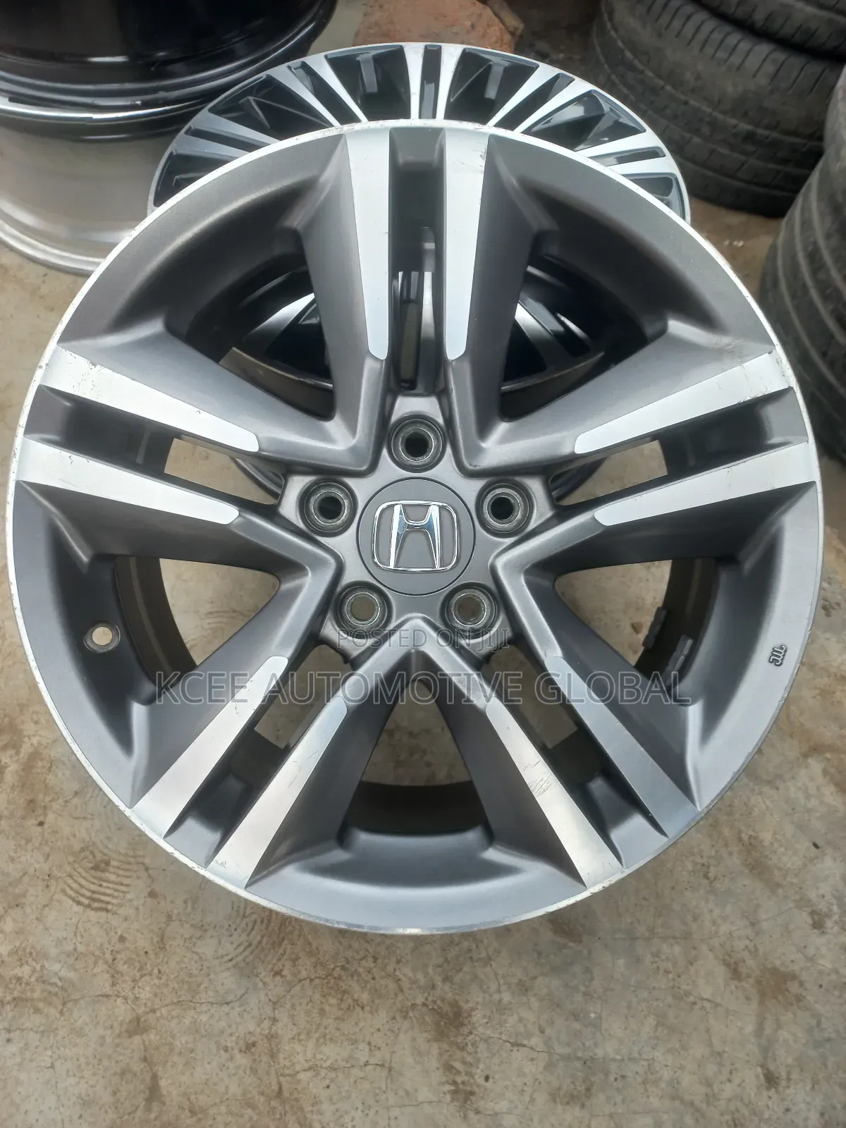 Honda Accord 17"Inches Rim