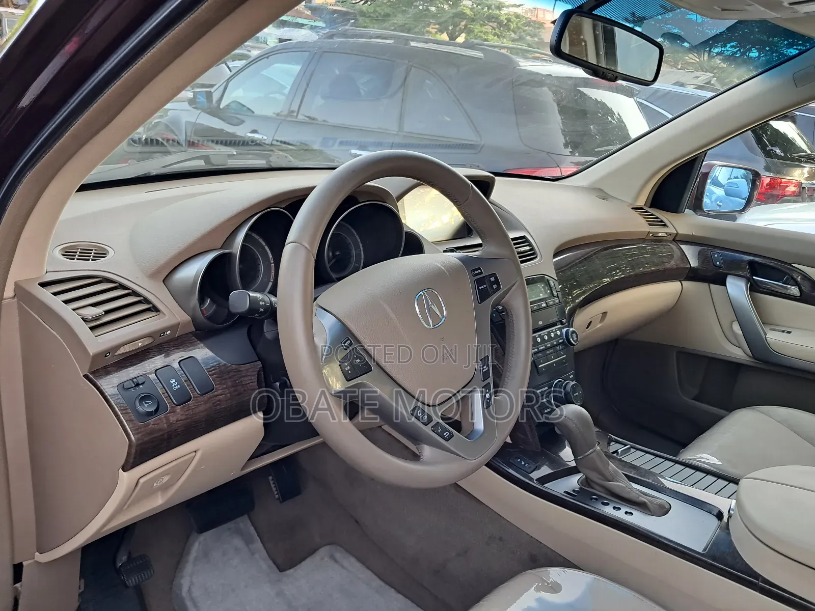 Acura MDX Technology Package SUV AWD (3.7L 6cyl 6A) 2013 Red
