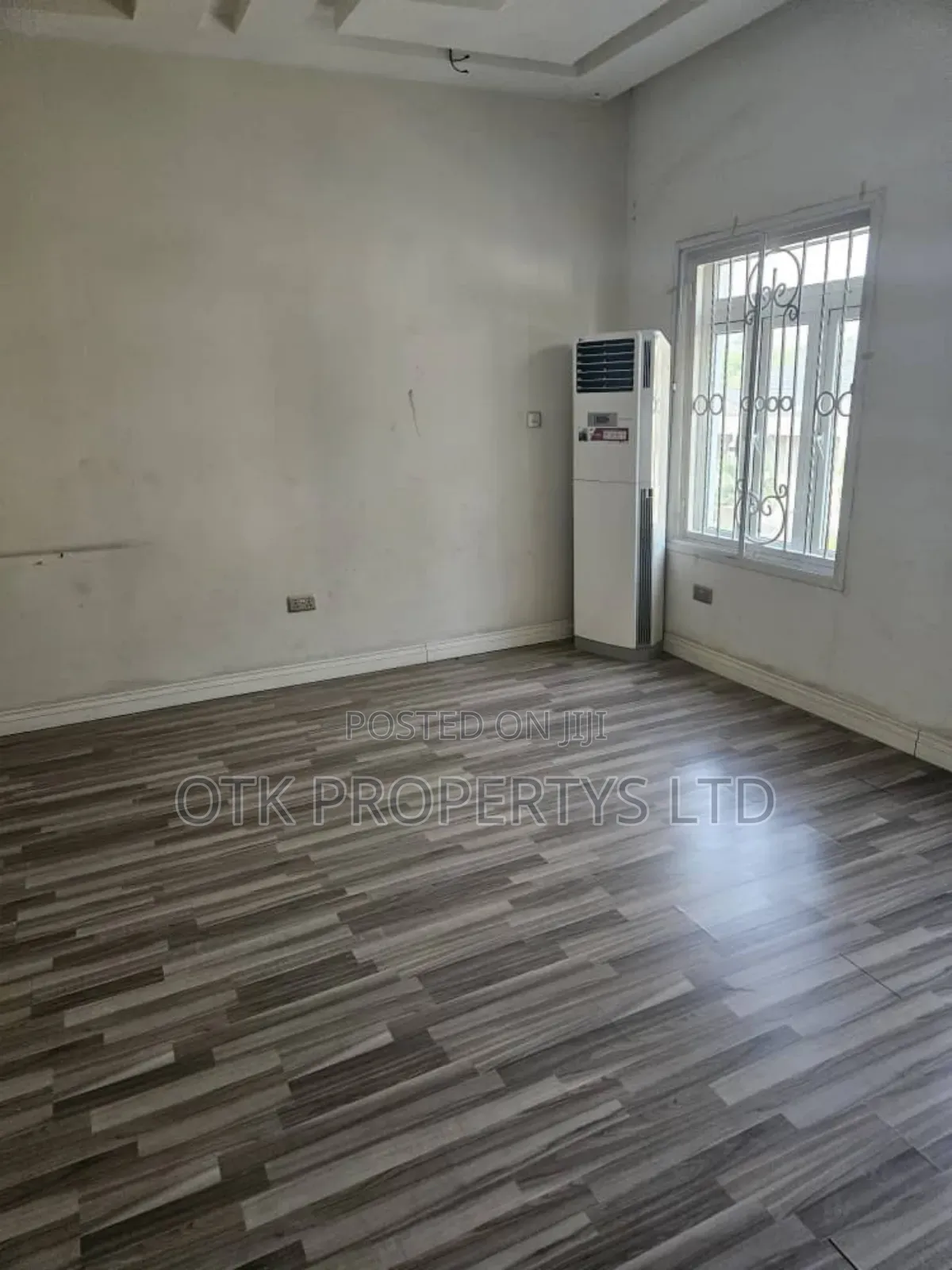 5bdrm Duplex in At Ishaqu Rabiu for rent