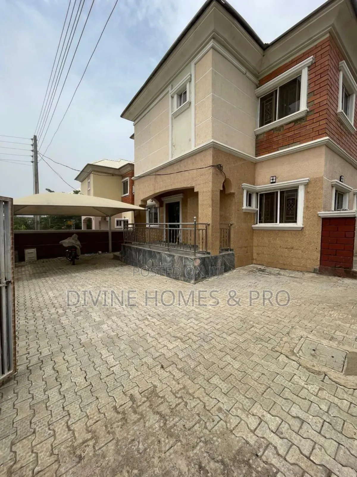3bdrm Duplex in Kubwa for sale