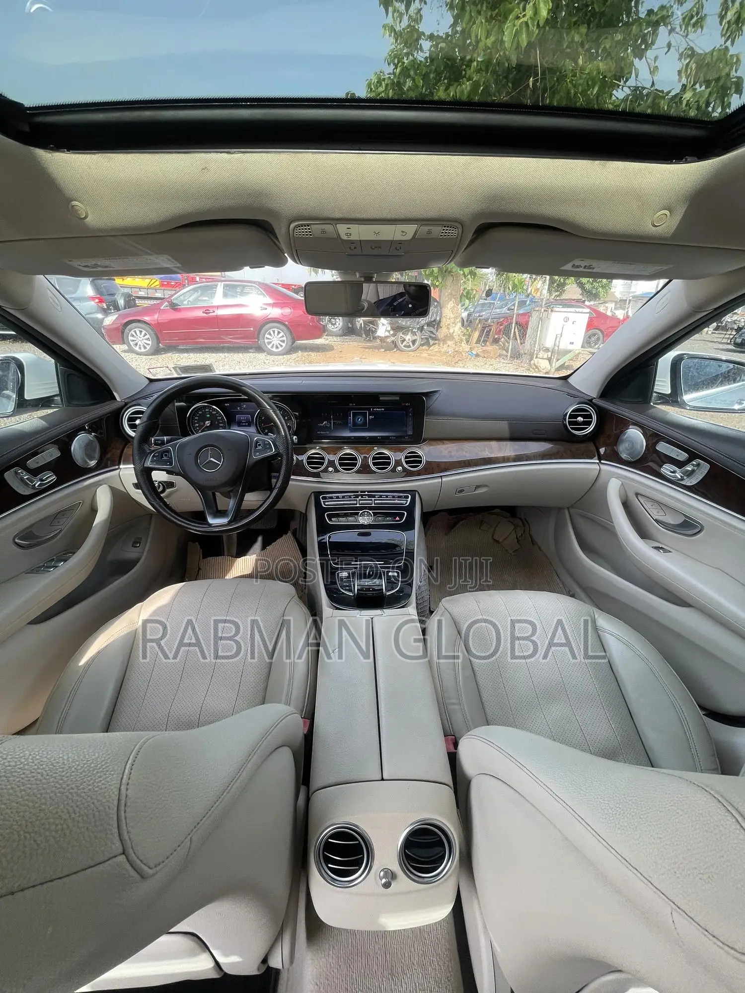 Mercedes-Benz E300 4Matic AWD Sedan (2.0L 4cyl 9A) 2017 White