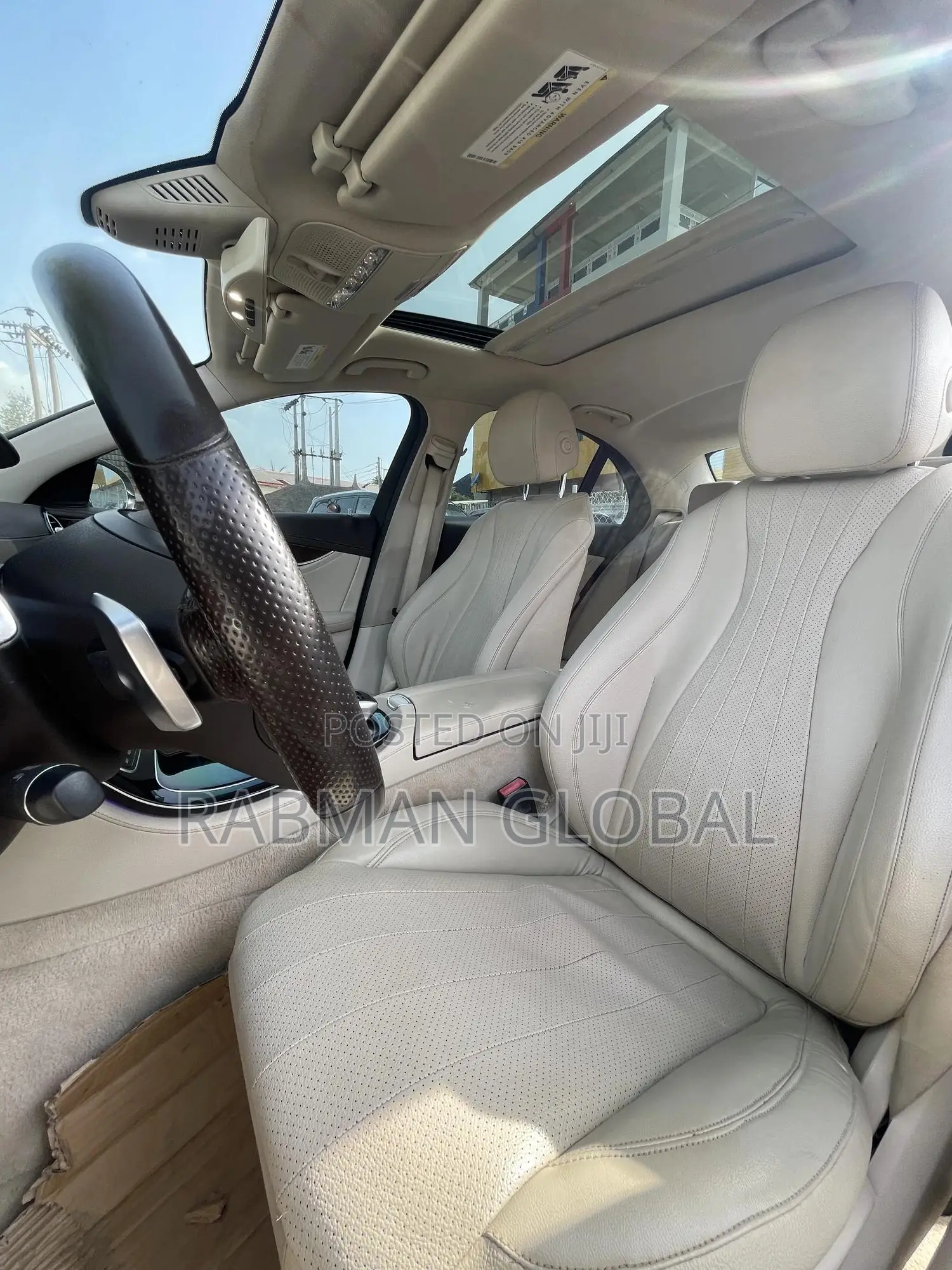 Mercedes-Benz E300 4Matic AWD Sedan (2.0L 4cyl 9A) 2017 White