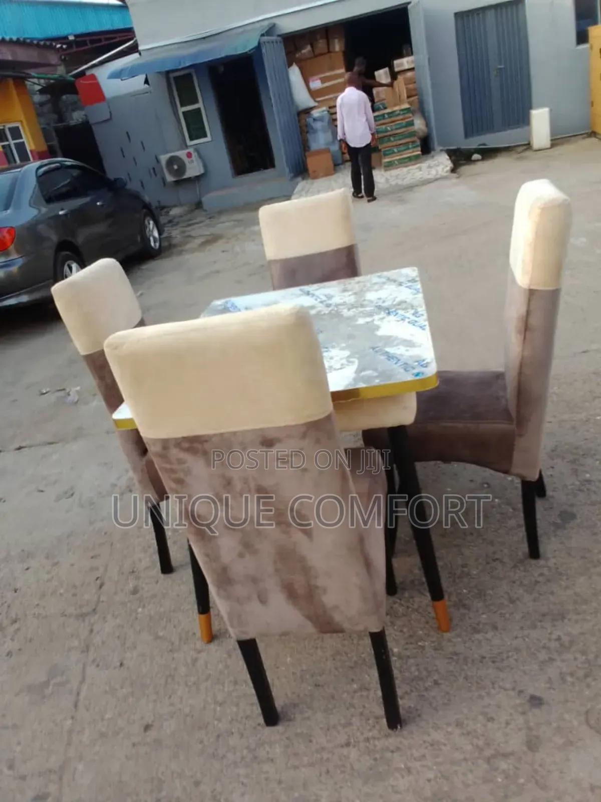 Brand New Top Quality 4 Seaters Faux Marble Dinning Set