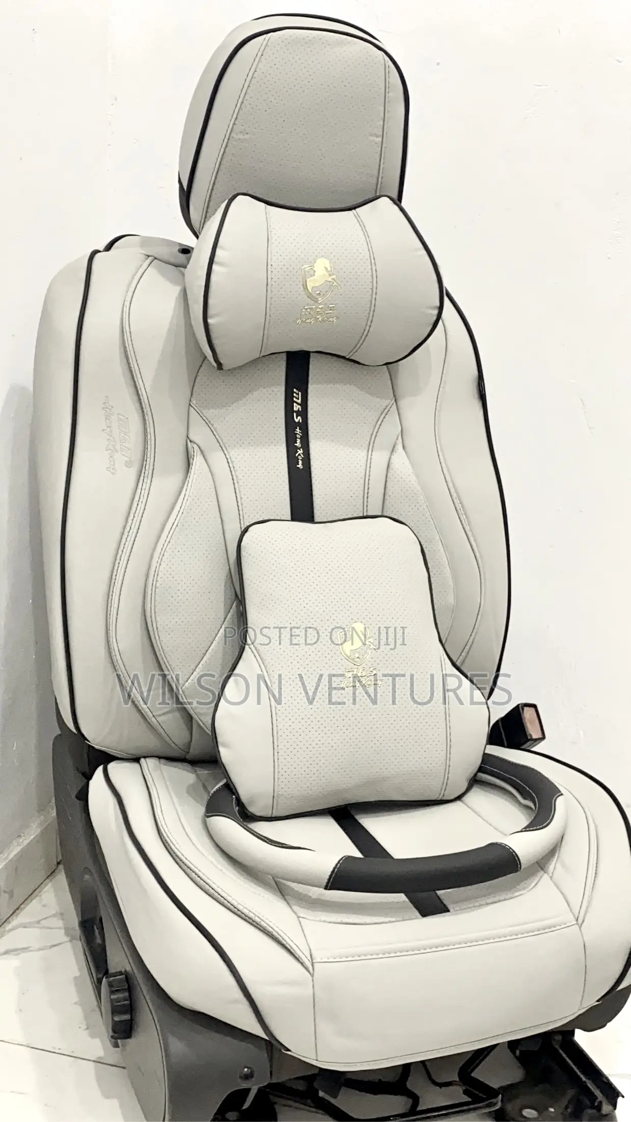Light Gray Universal Car Seat Cover 5 Seater Cars or Suv