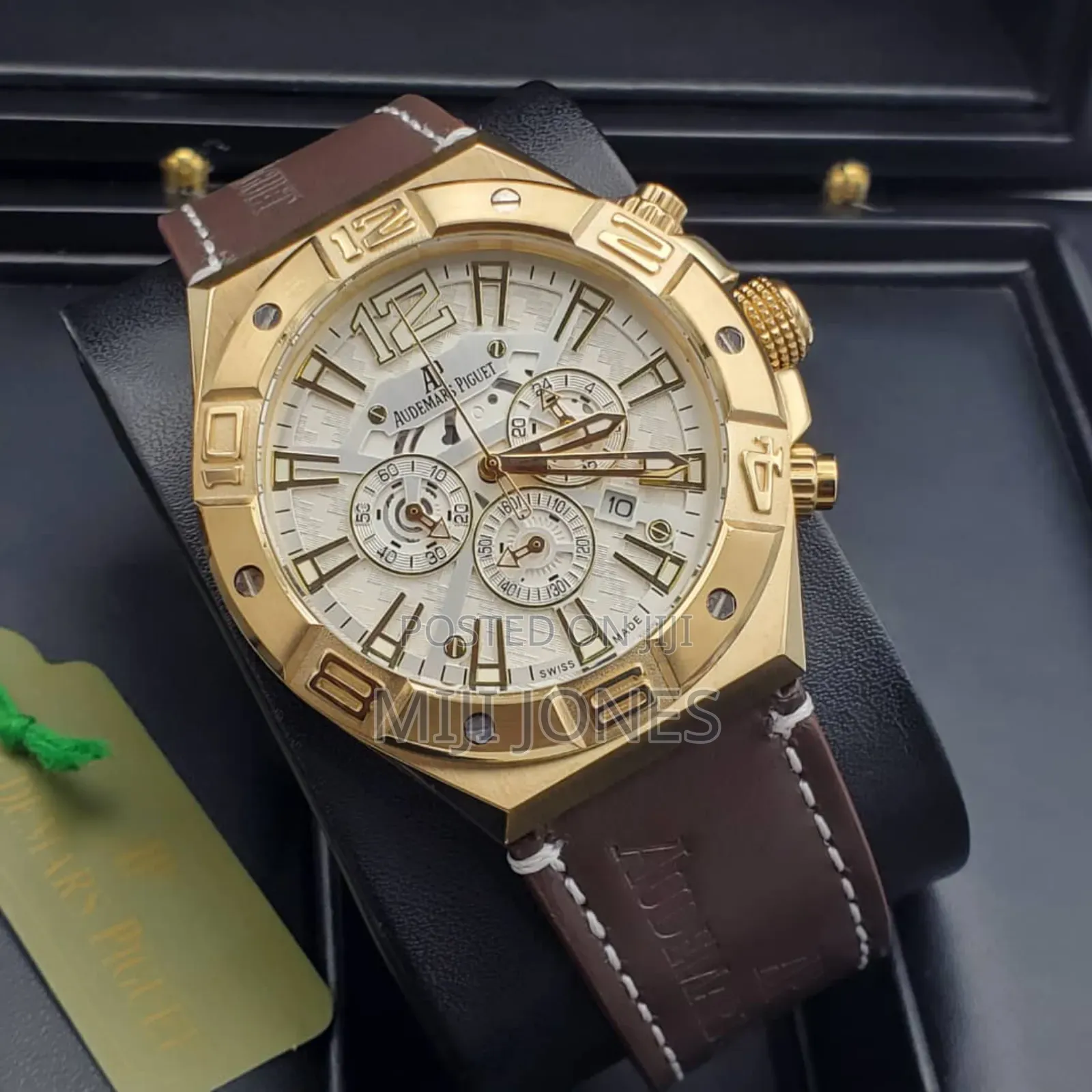 "Audemars Piguet Leather Chronograph Watch Replica for Men"