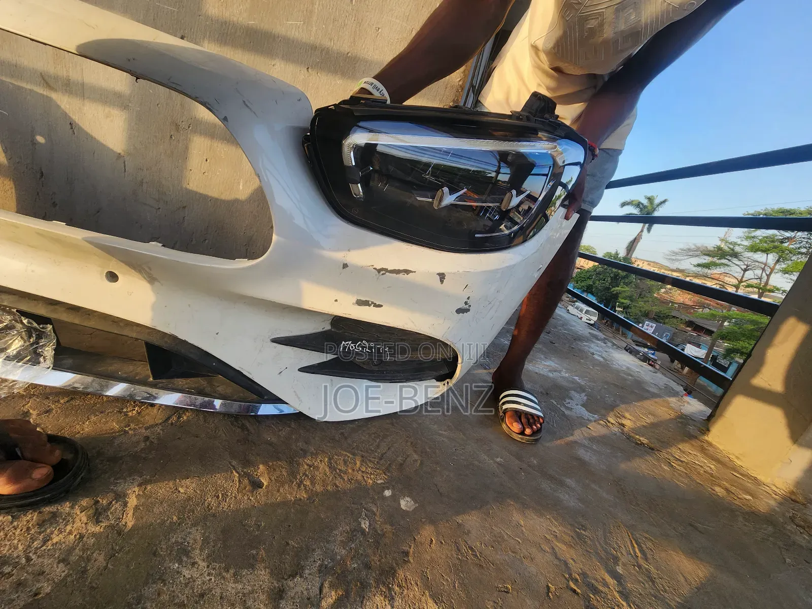 E350 2022 Front Bumper and Headlight