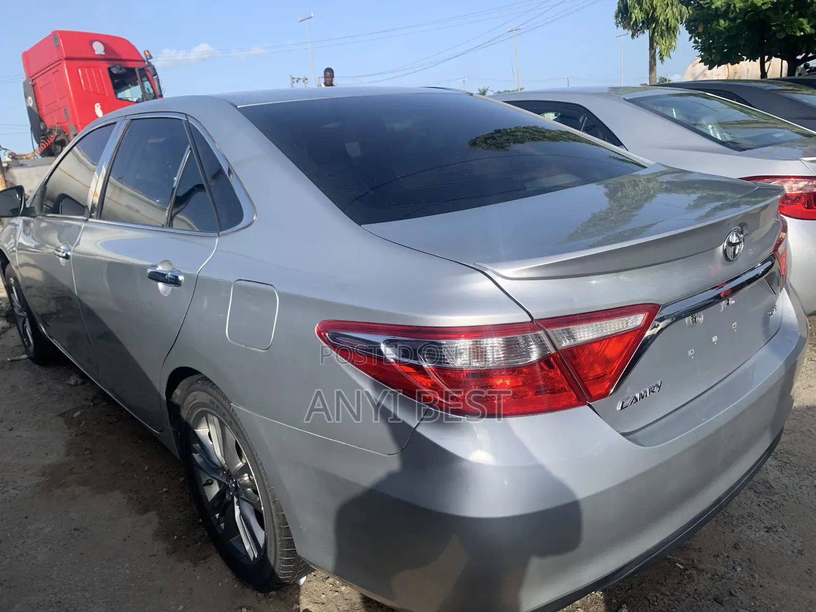 Toyota Camry 2016 Silver