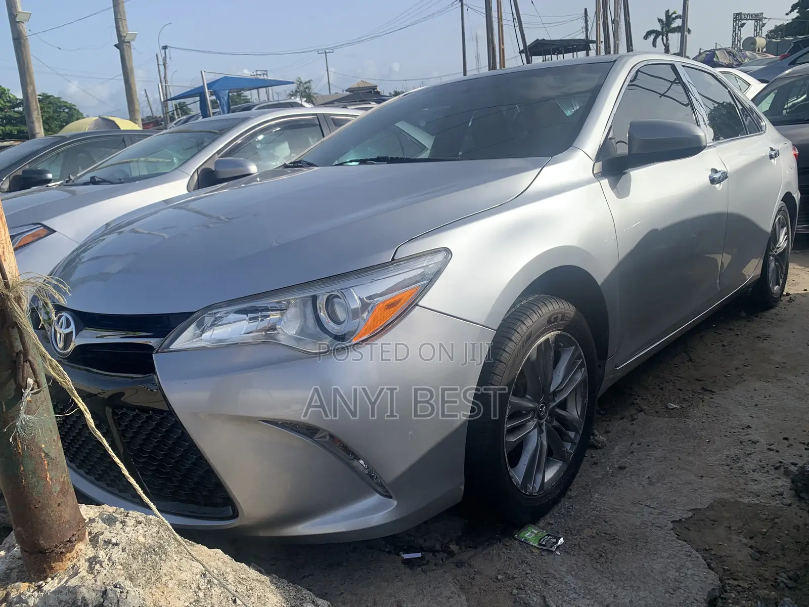 Toyota Camry 2016 Silver