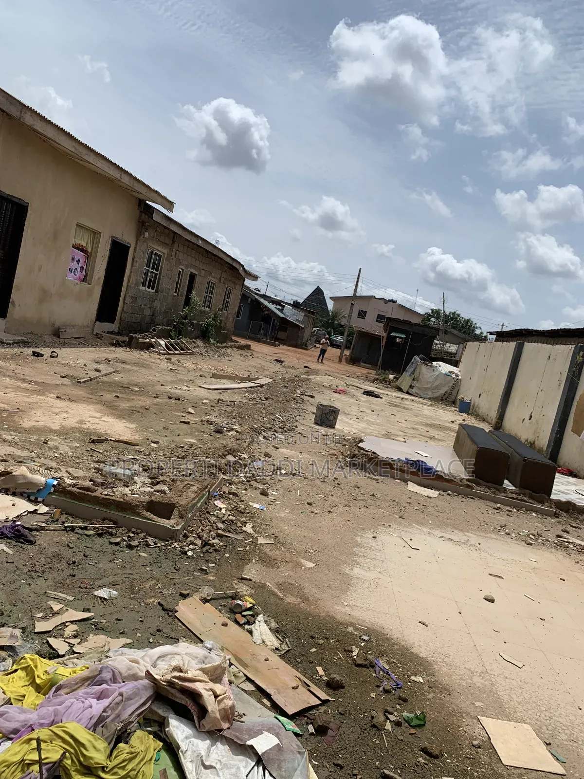 Half Plot of Land for Sale in a Very Good Location