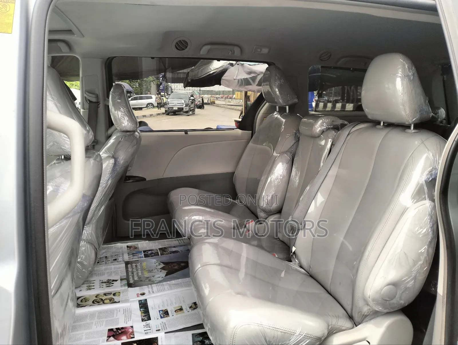 Toyota Sienna 2015 Silver