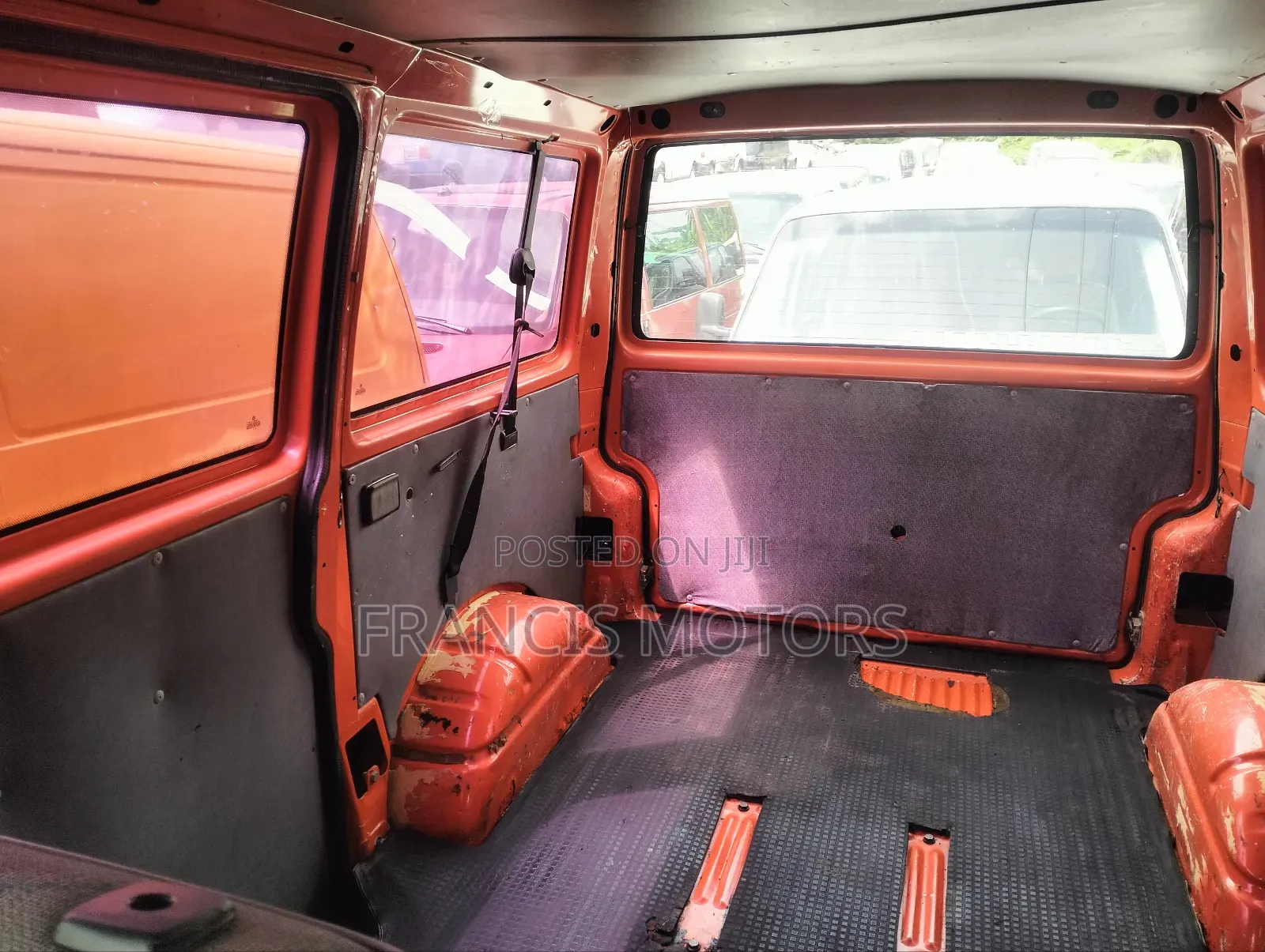 Volkswagen Transporter 2004 Red
