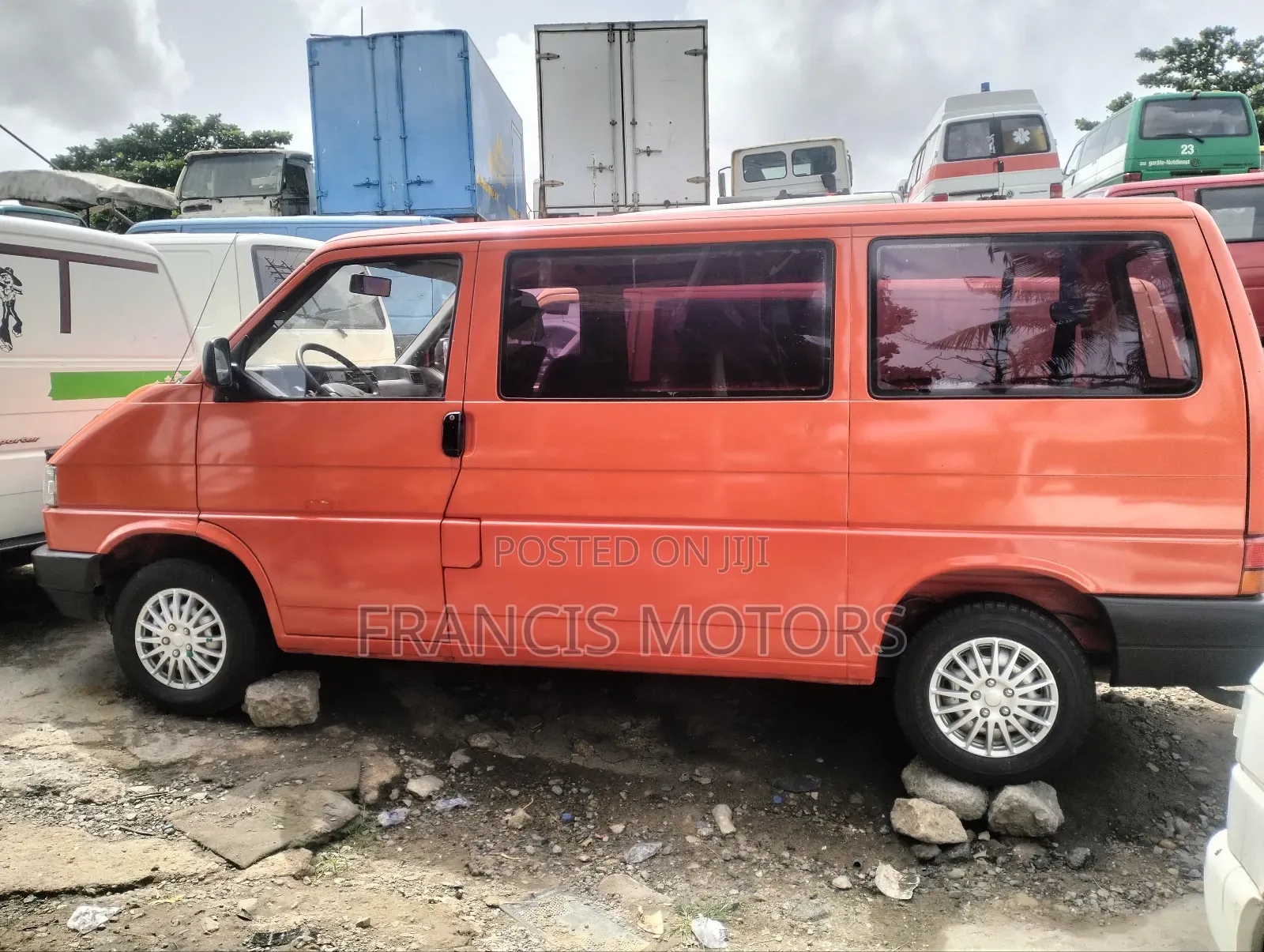 Volkswagen Transporter 2004 Red
