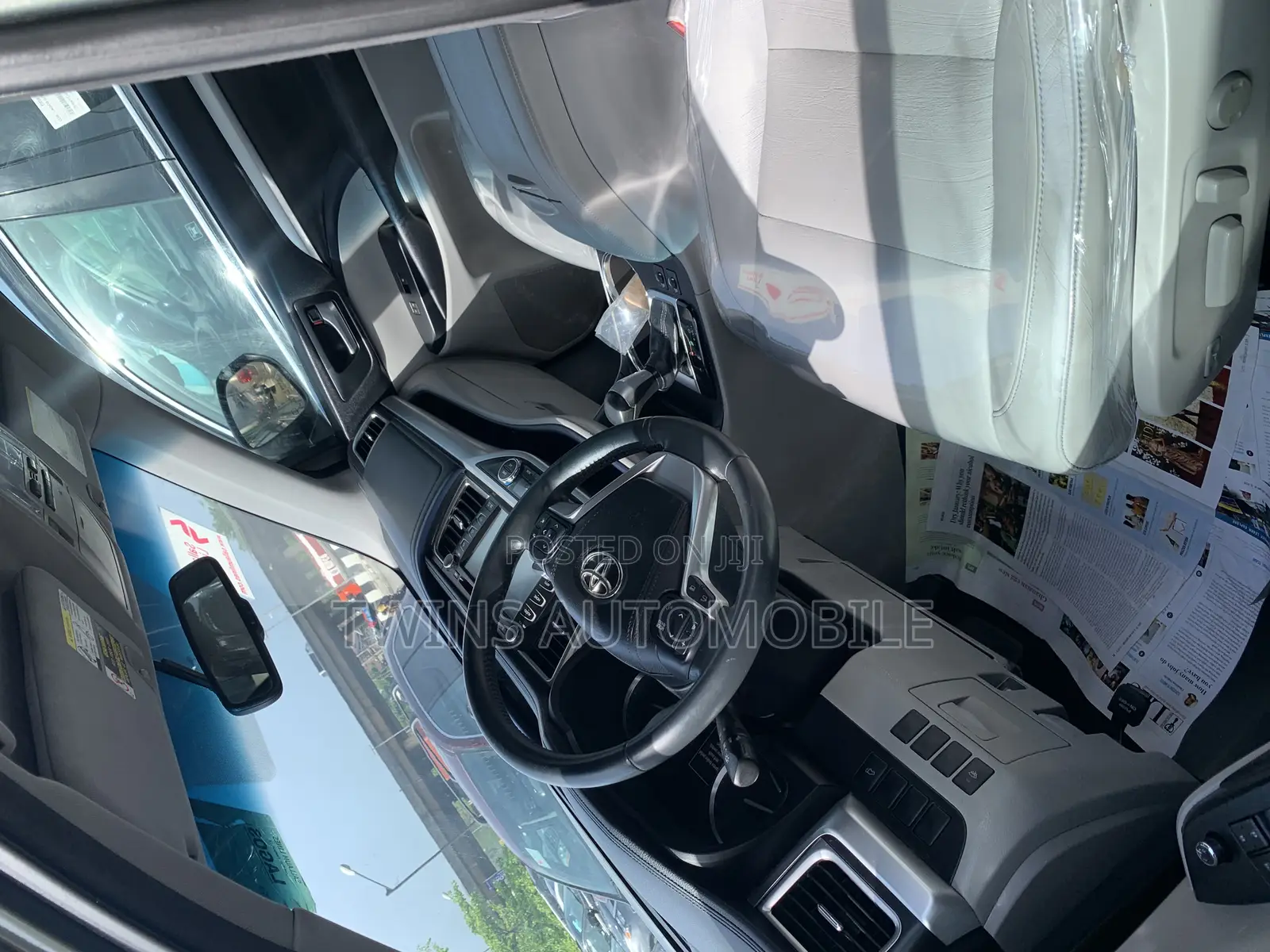 Toyota Highlander XLE 4x4 V6 (3.5L 6cyl 8A) 2017 Green