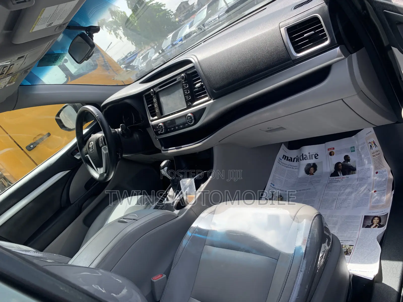 Toyota Highlander XLE 4x4 V6 (3.5L 6cyl 8A) 2017 Green