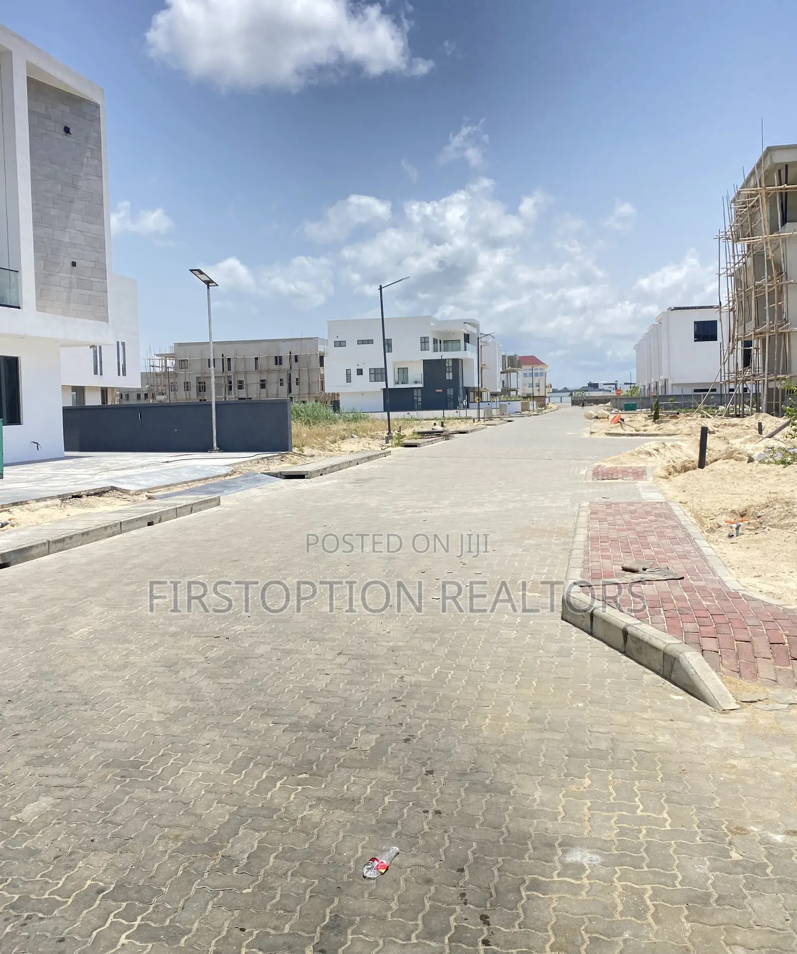 400sqm Land at Hampton Bay Estate Lekki