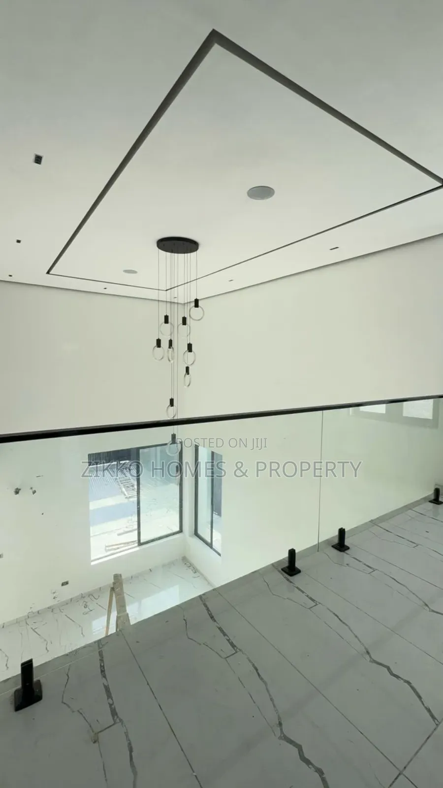5bdrm Duplex in Lekki for sale
