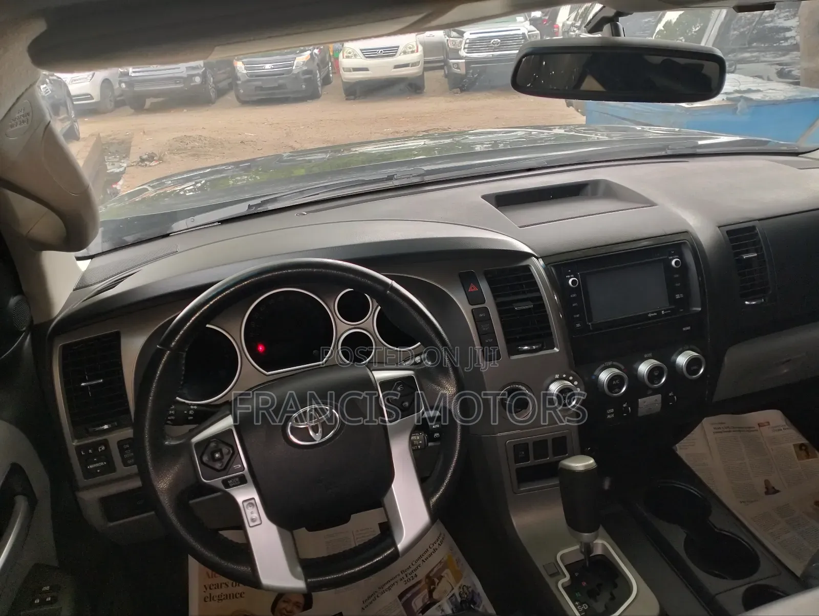 Toyota Sequoia Platinum 4x4 2018 Gray