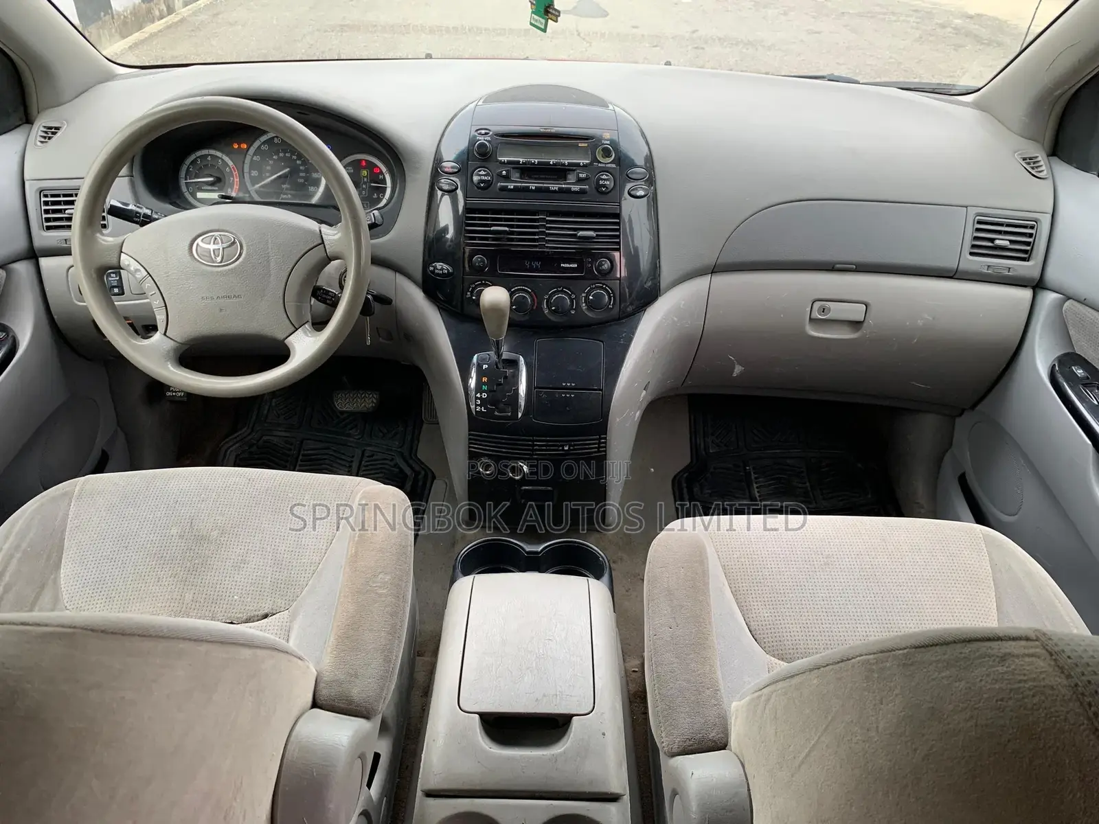 Toyota Sienna CE 2005 Red