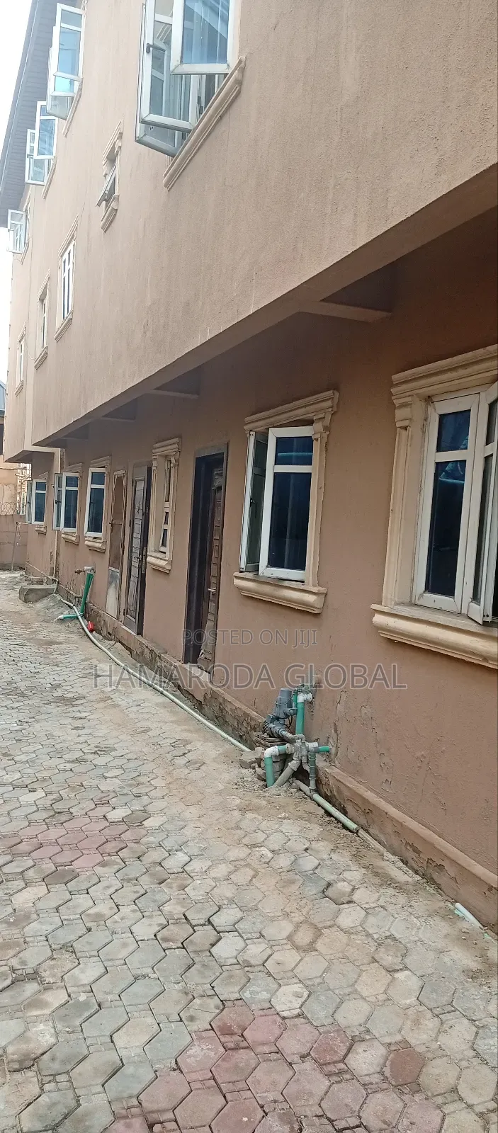 Furnished 12bdrm Block of Flats in Akoka for sale