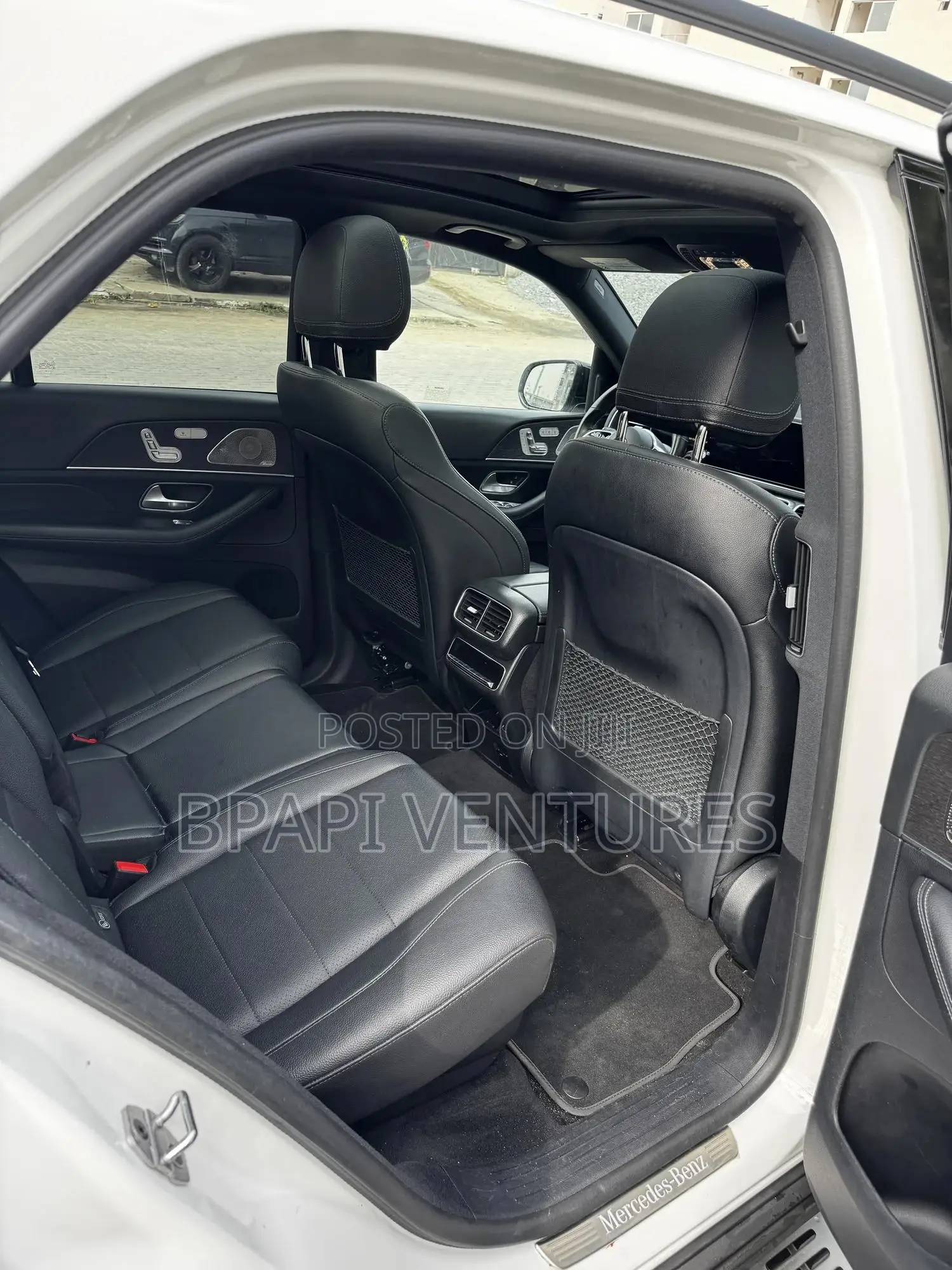 Mercedes-Benz GLE-Class GLE 350 2022 White