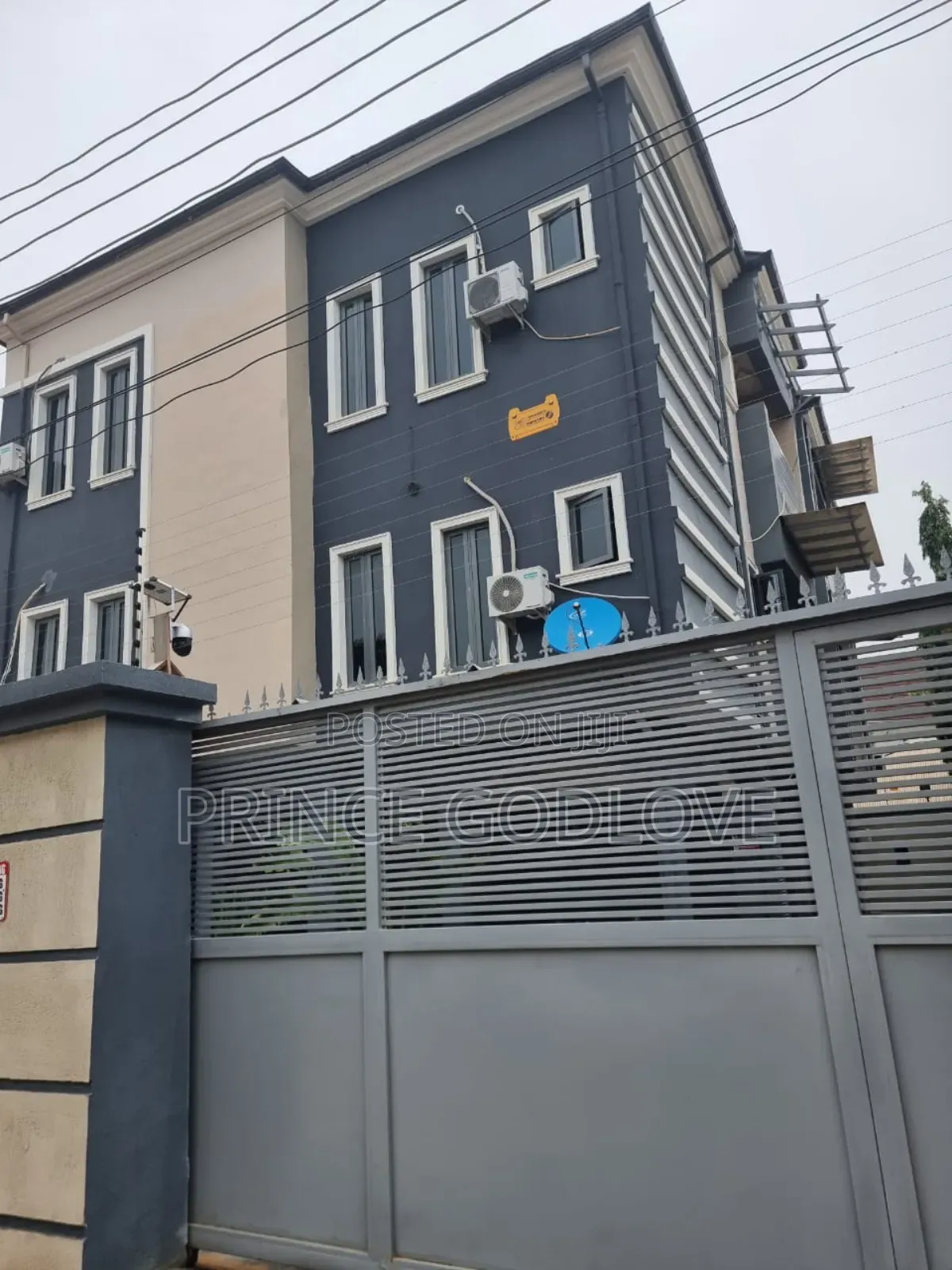 2bdrm Block of Flats in Grace Community, Dawaki for rent