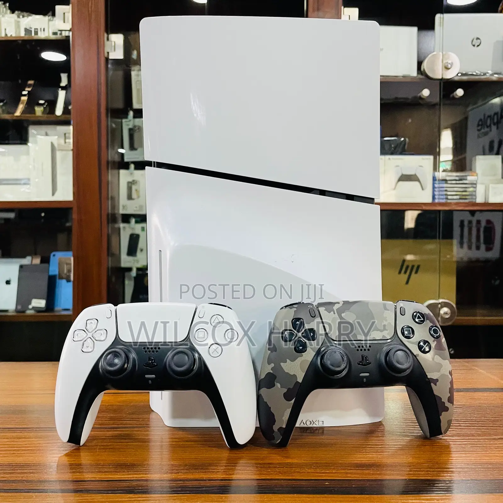 Sony Play Station 5 • Ps5 Slim Uk Used With 2 Pads