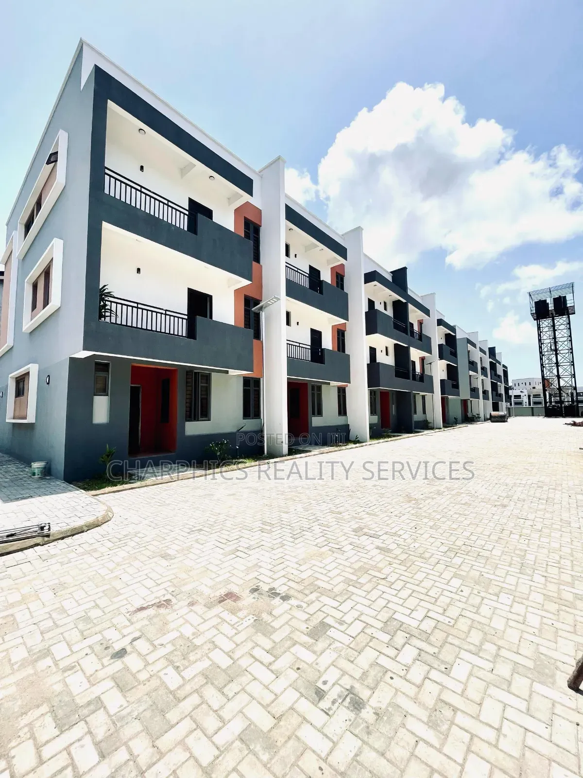 4bdrm Duplex in Ikate for sale