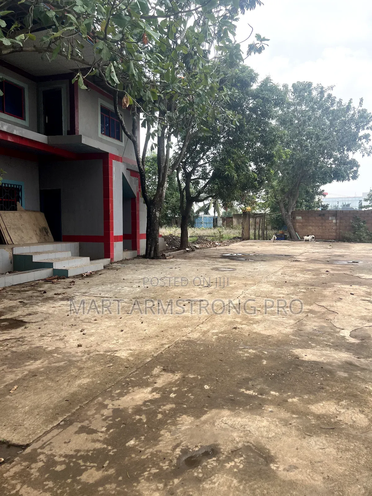 A Good Commercial 5plots of Land Facing Major Expressway