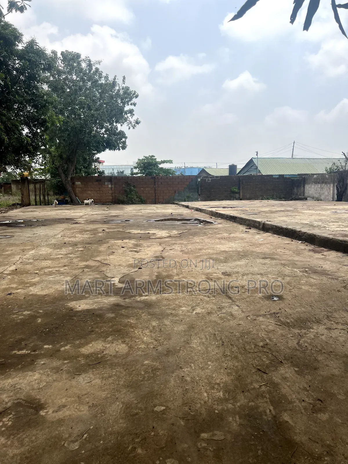 A Good Commercial 5plots of Land Facing Major Expressway