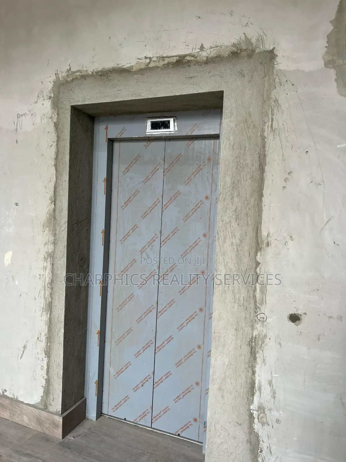 3bdrm Apartment in Lekki Phase 1 for sale