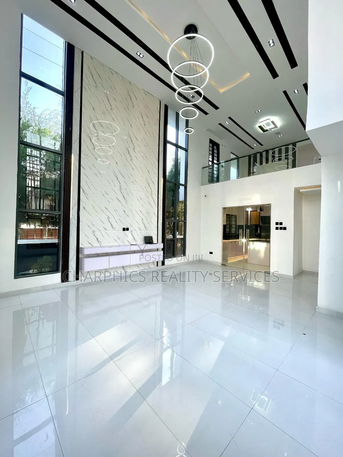 5bdrm Duplex in Ikota for sale