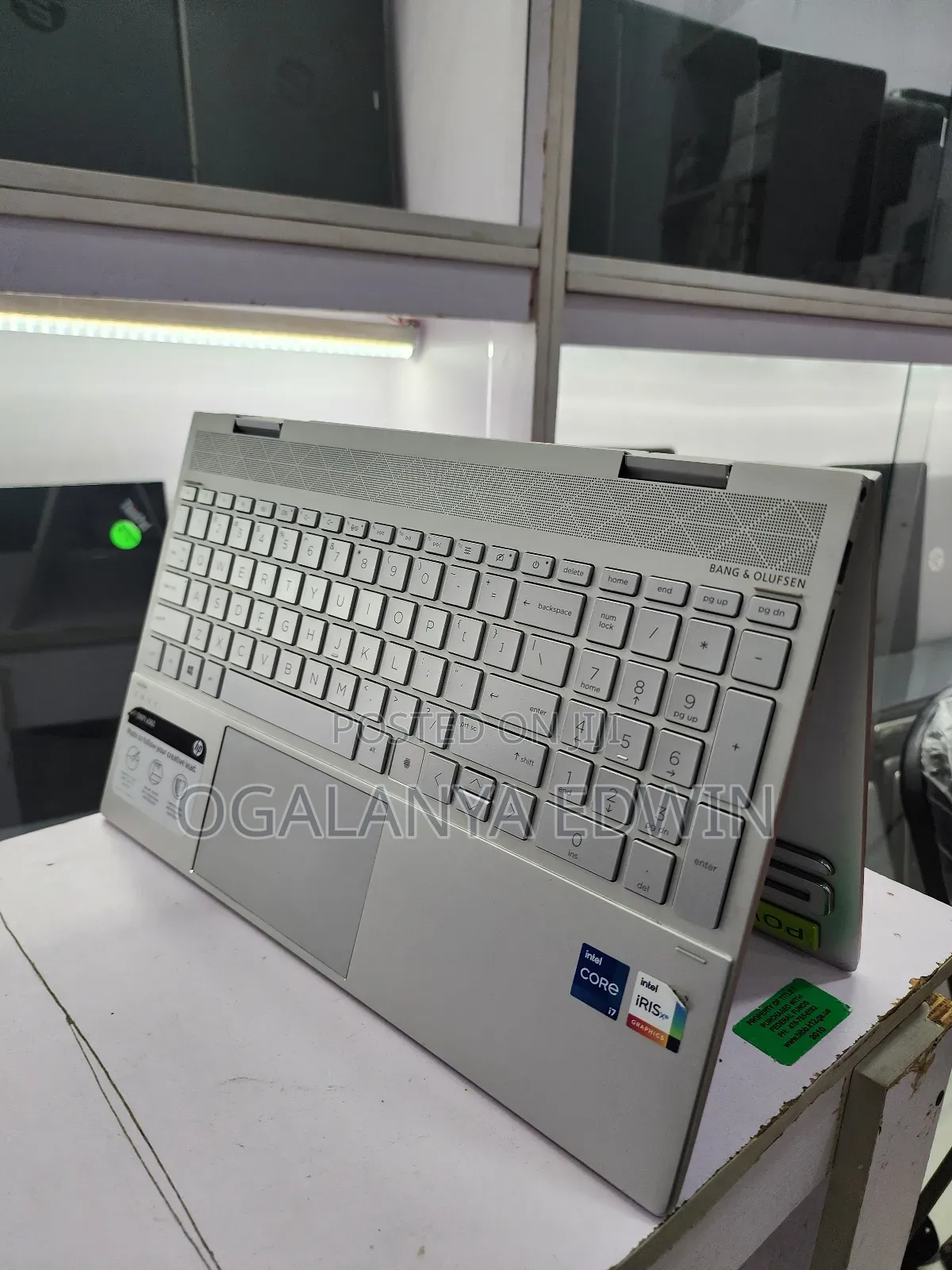 Laptop HP Envy X360 8GB Intel Core I7 SSD 256GB