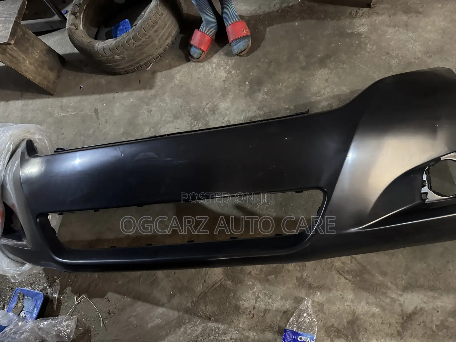 Front Bumper Venza 09/015