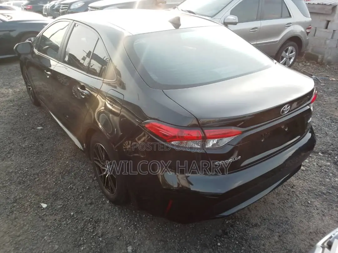 Toyota Corolla LE 2021 Black